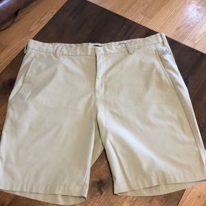 Adidas flat front khaki golf shorts 38 GUC